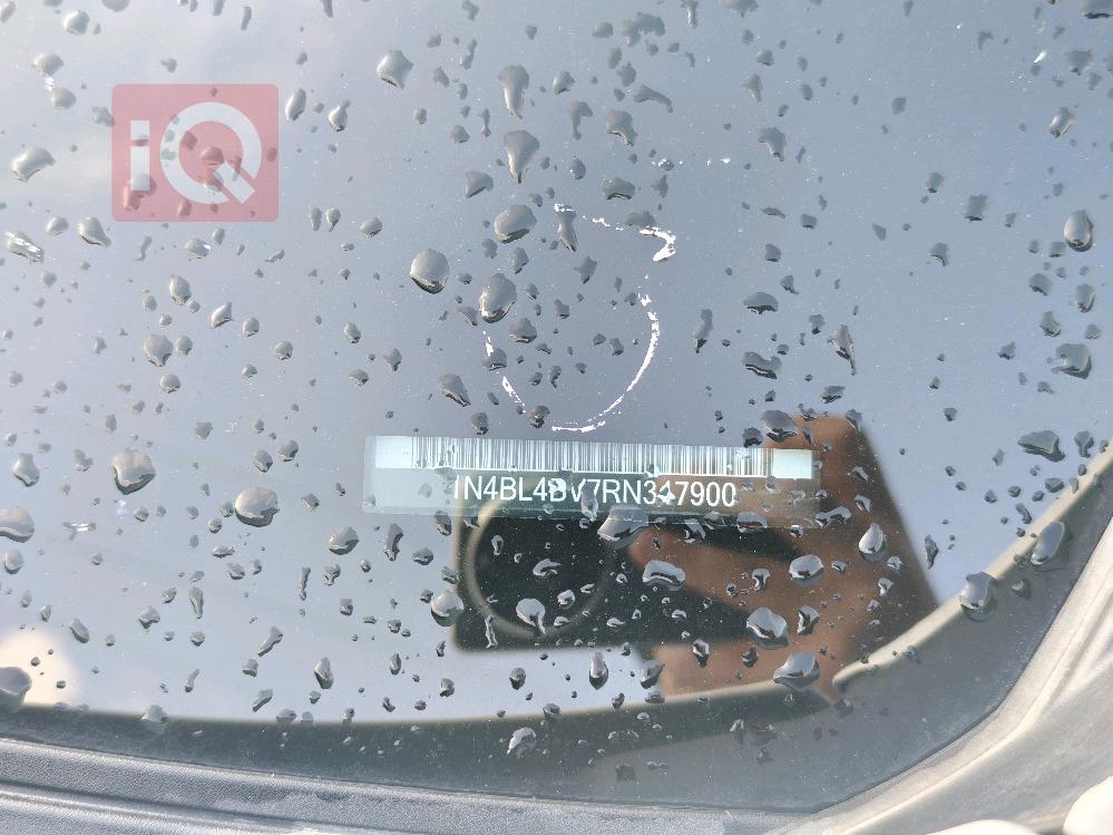 نيسان ألتيما